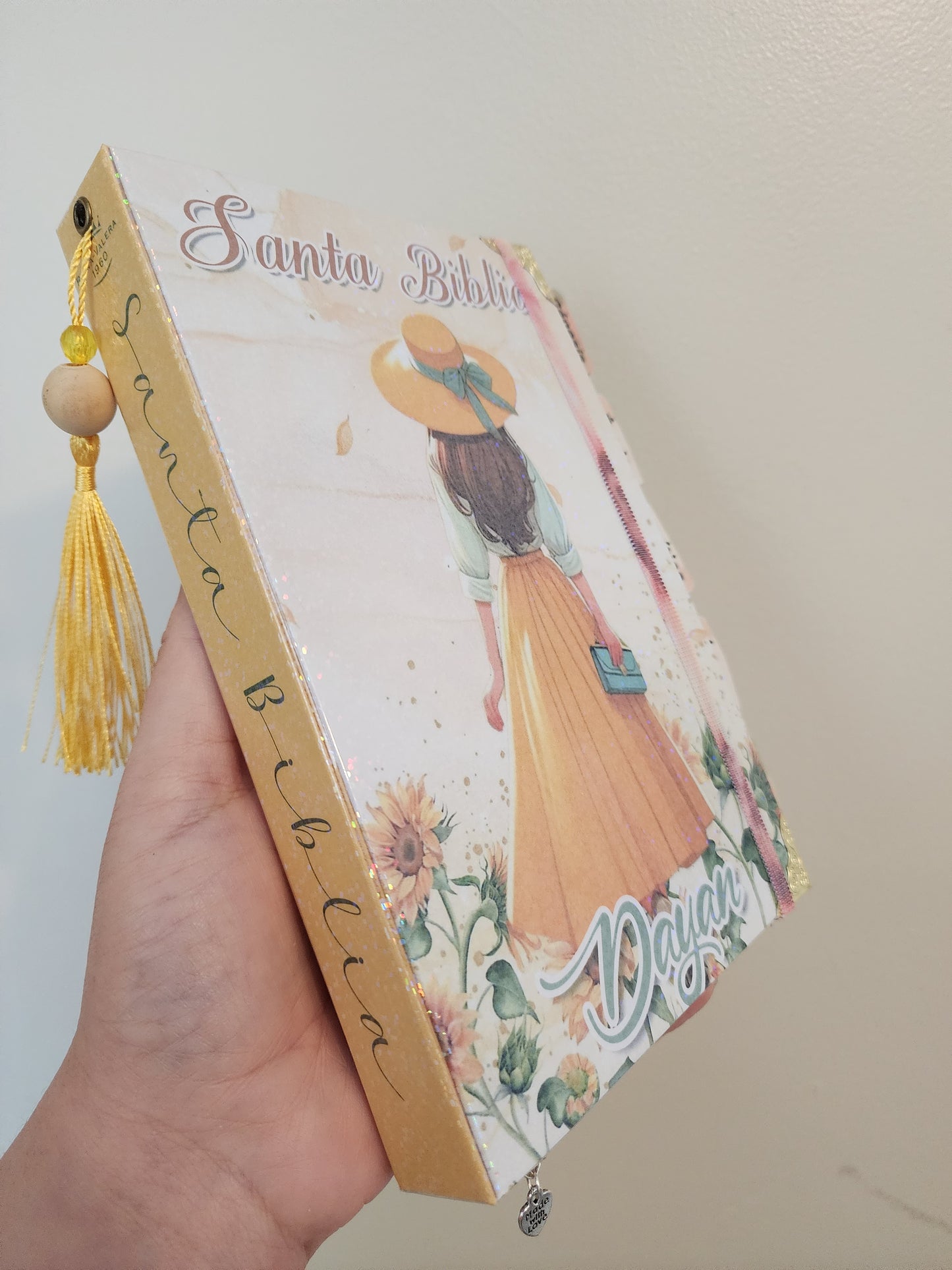 Biblia A-Girasoles | Reina Valera 1960 | NVI | KJV | Flores | Amarilla | Flowers | Yellow Woman's Bible | Holy Bible
