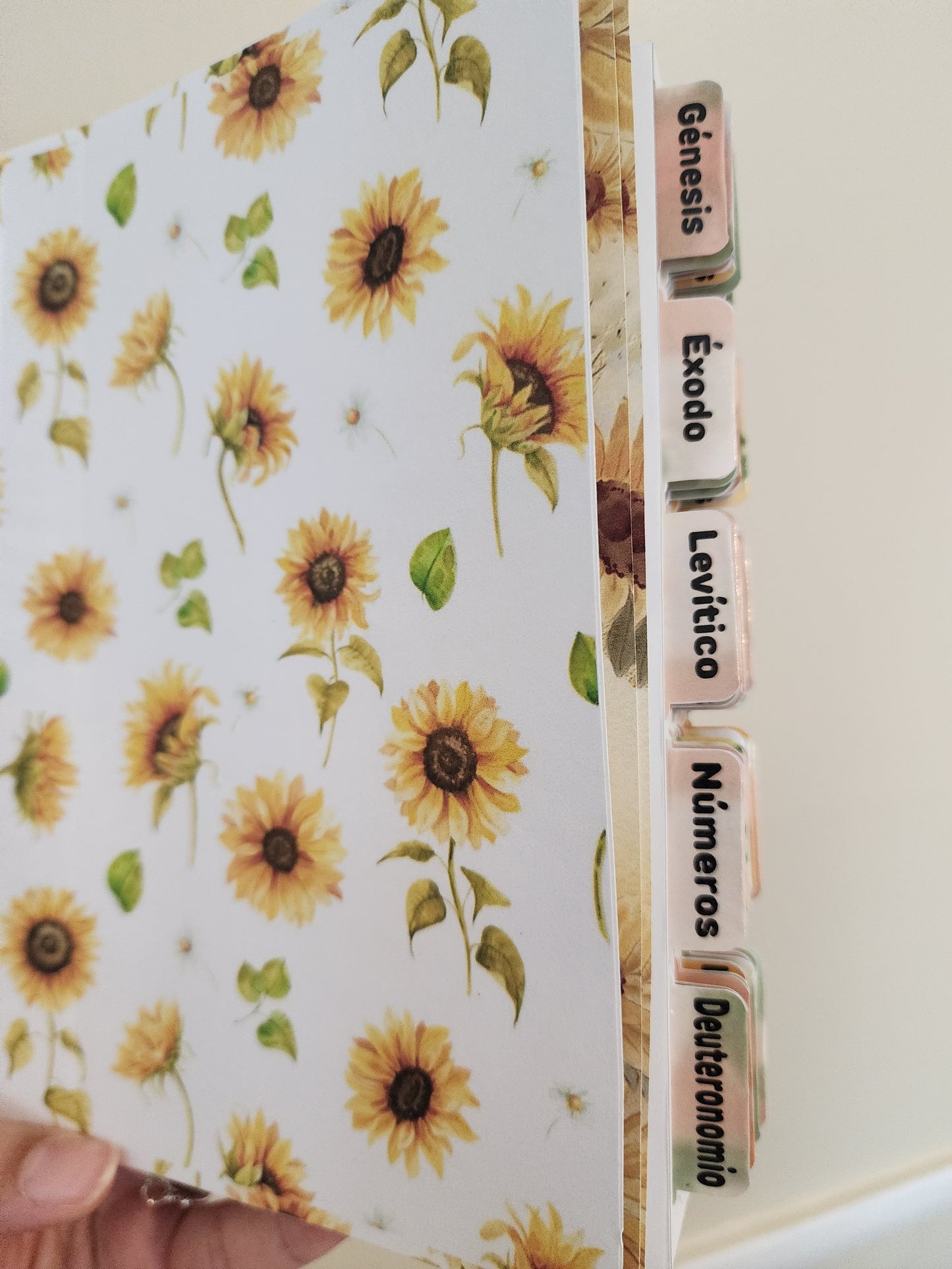 Biblia A-Girasoles | Reina Valera 1960 | NVI | KJV | Flores | Amarilla | Flowers | Yellow Woman's Bible | Holy Bible