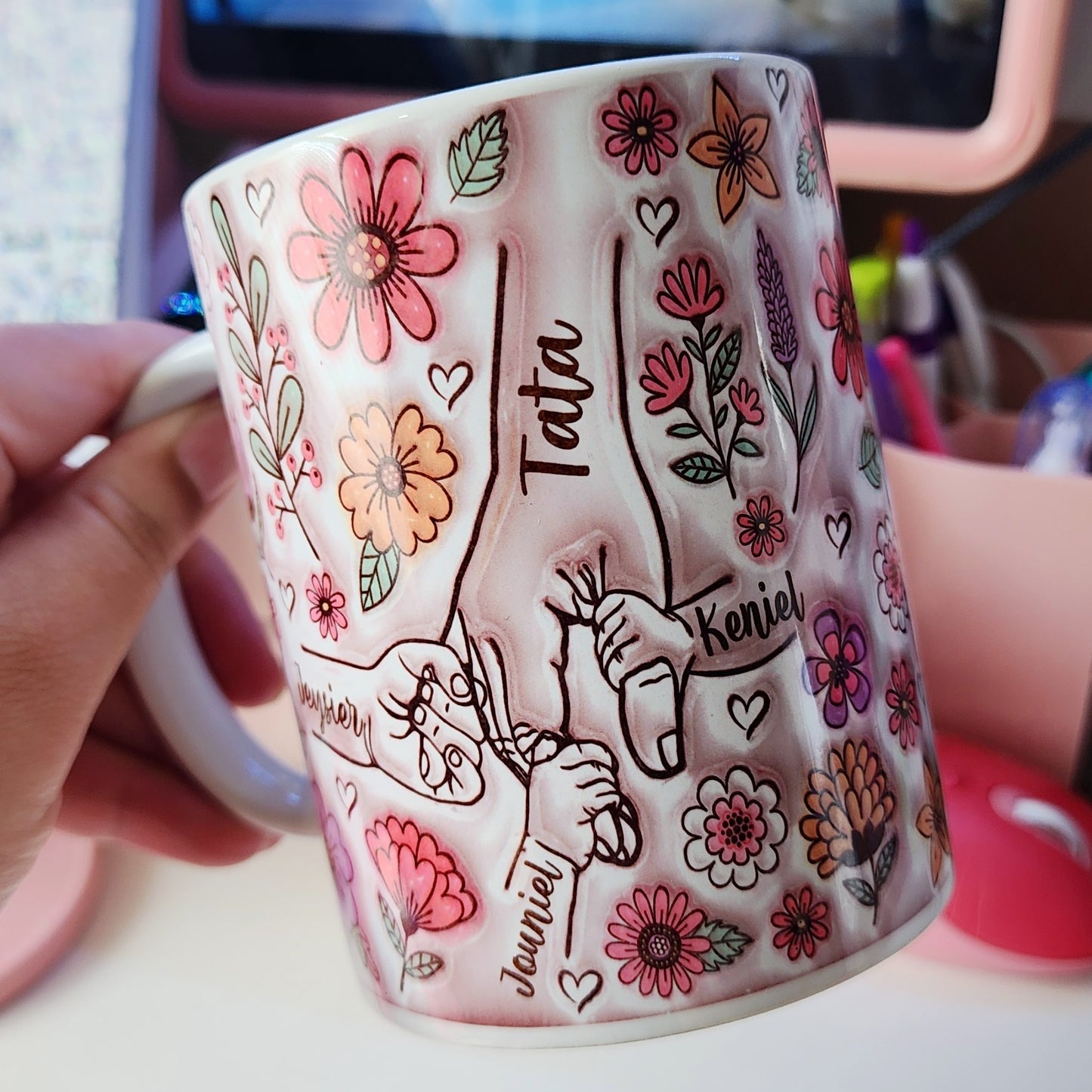 Kids Holding Mom's Hand / Abuela / Dia de Madres / Mother's Day / Grandma / Taza / Mug